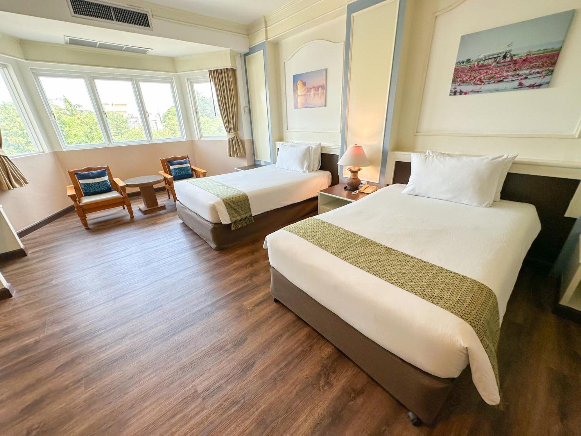 Siamgrand Hotel Udon Thani Oda fotoğraf